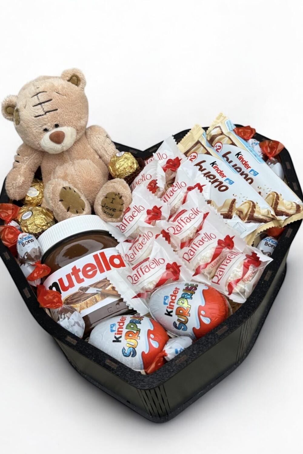 Солодкий крафтовий подарунковий набір бокс серце з ведмедиком, Kinder та Nutella №21