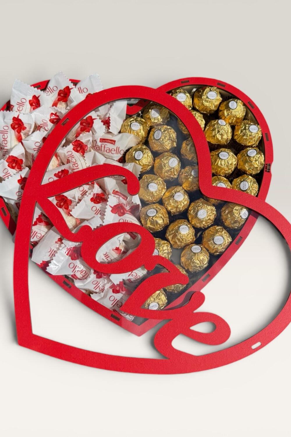 Подарочный набор бокс для нее «Ferrero & Raffaello Love» №149