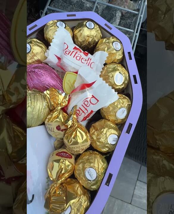 Подарунковий набір бокс для неї "Queen's Golden Heart" №338