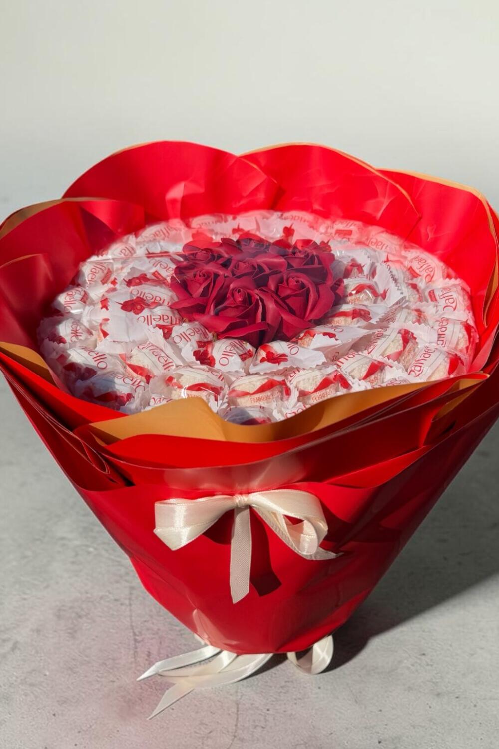 Сладкий букет "Raffaello Love"