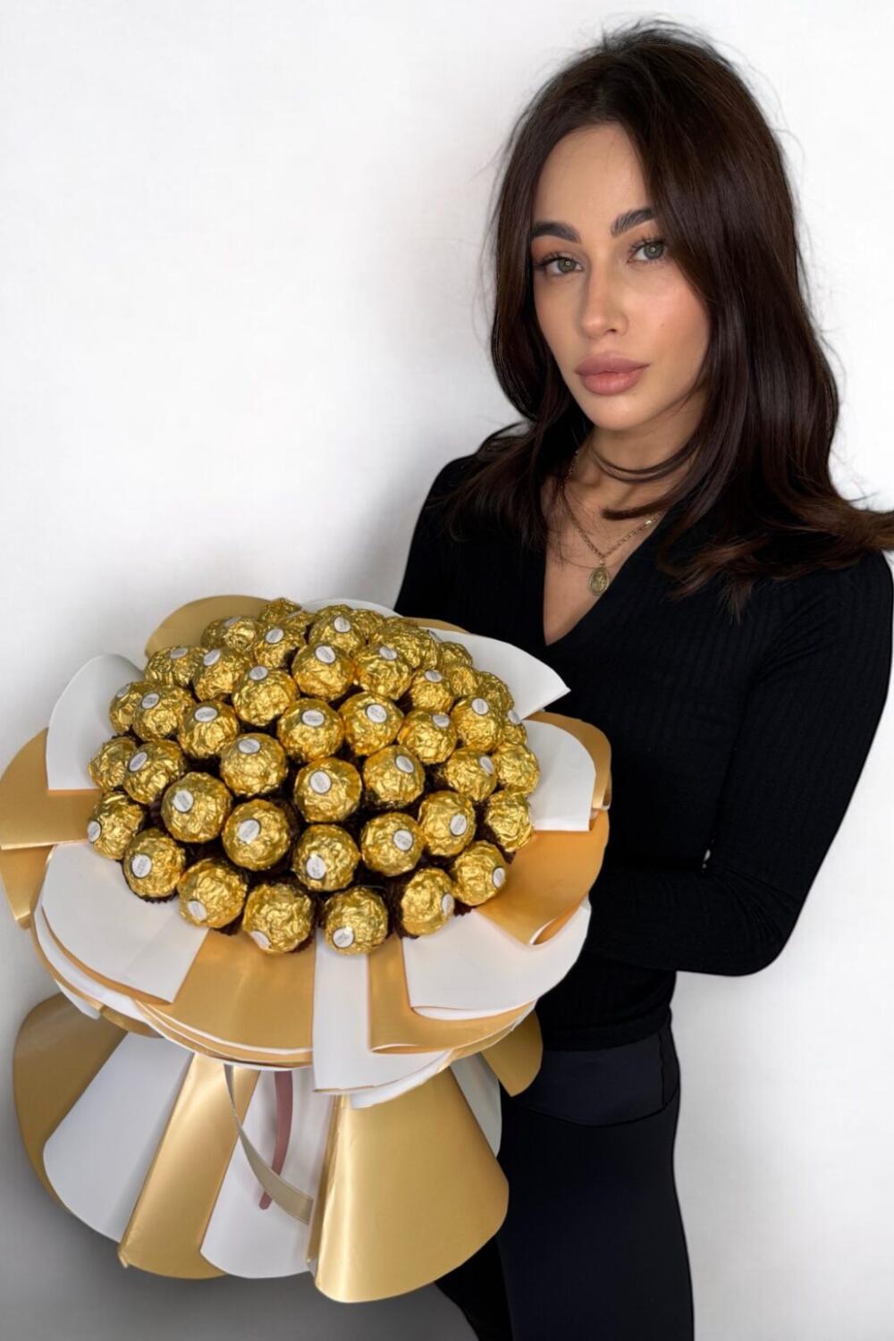 Букет из конфет "Golden Bloom" 49 шт