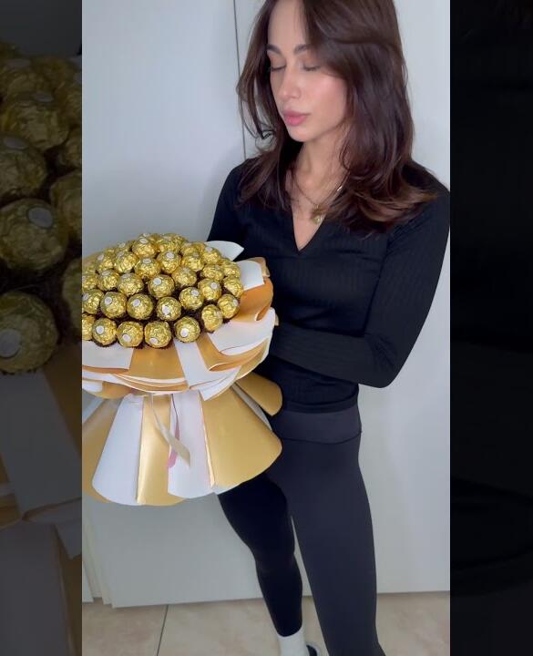 Букет из конфет "Golden Bloom" 49 шт