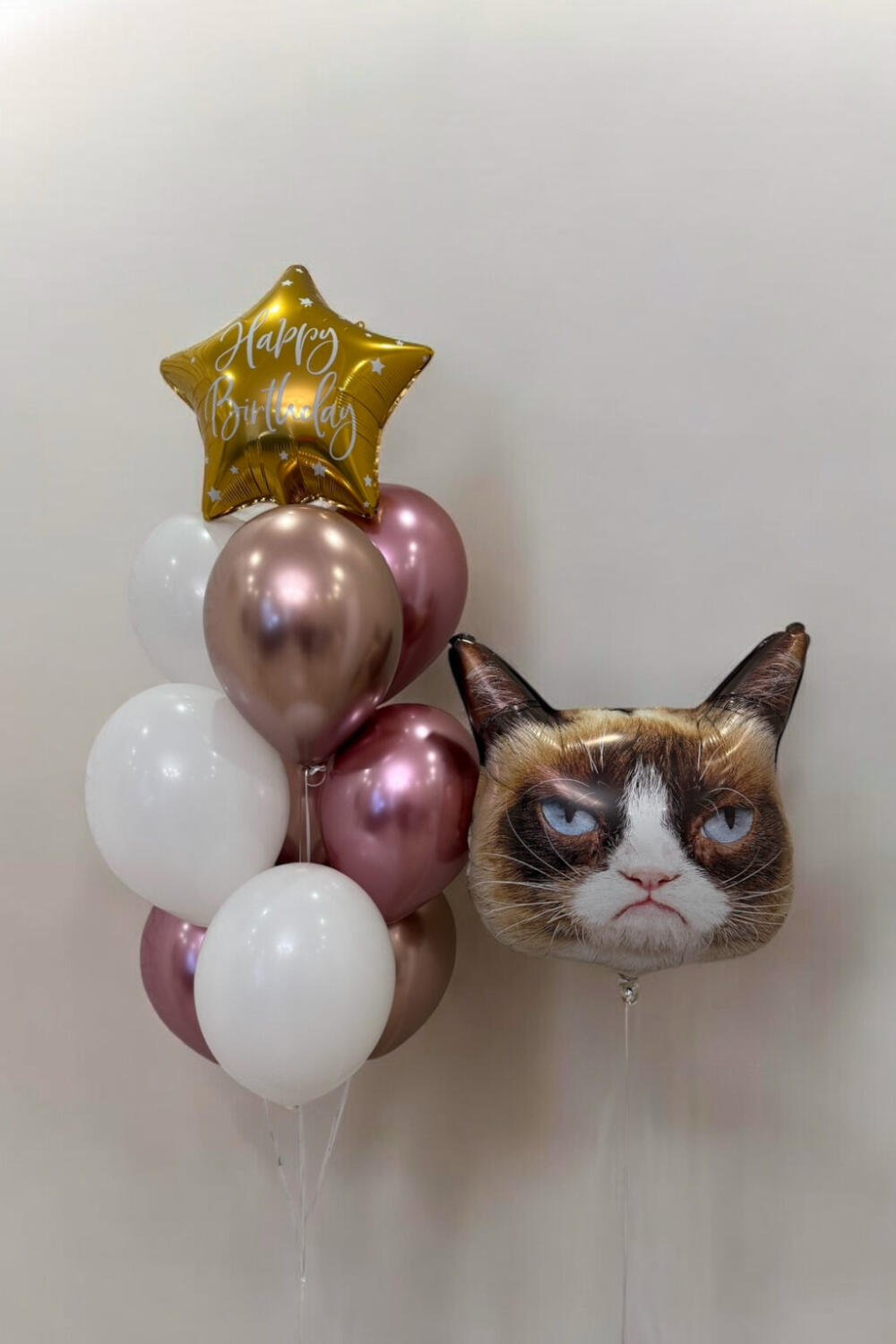 Набор шариков "Фонтан Happy Birthday и котик"