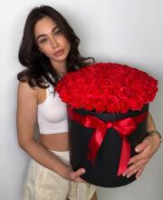 Букет 87шт. красных роз из мыла "Royal Romance"