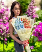 Сладкий букет "Twix & Bounty Collection"