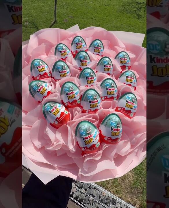 Сладкий букет "Kinder Joy Surprise"