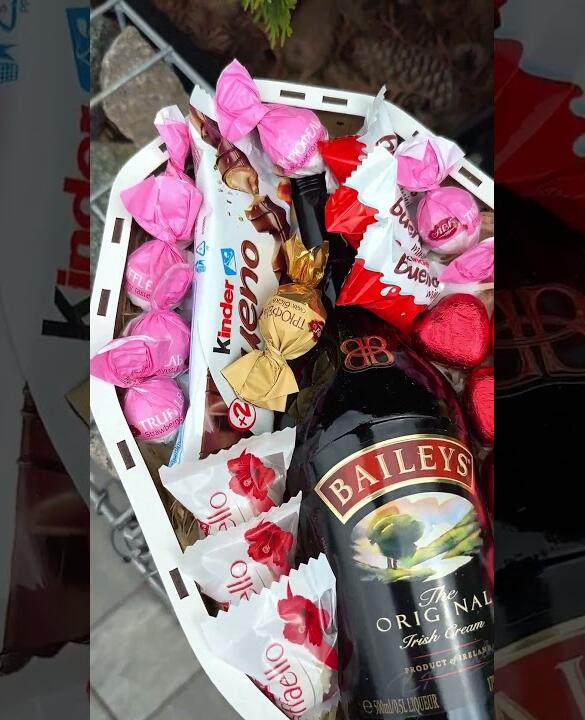 Подарунковий набір бокс для неї «Baileys Sweet Heart» №136
