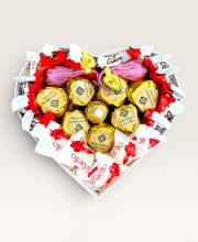 Подарочный набор бокс для нее "Love in Chocolate" №240