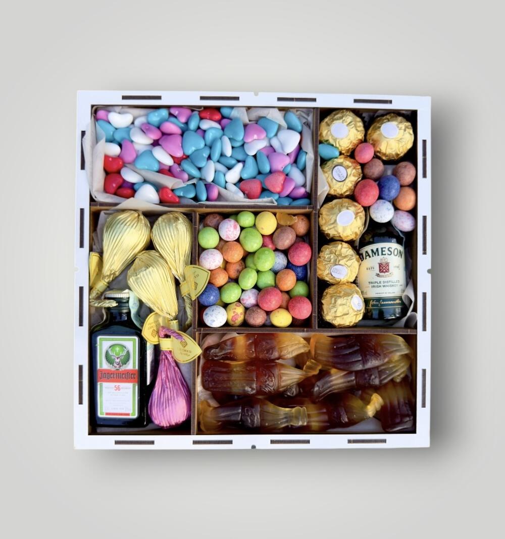 Подарунковий набір бокс "Sweet & Spirit Collection" №211