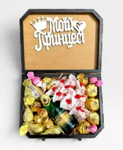 Подарунковий набір бокс для неї "Princess Ferrero Magic" №201