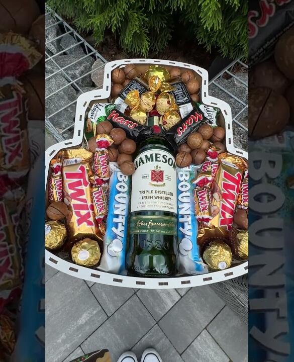 Подарочный набор бокс для нее "Jameson Golden Cake" №388