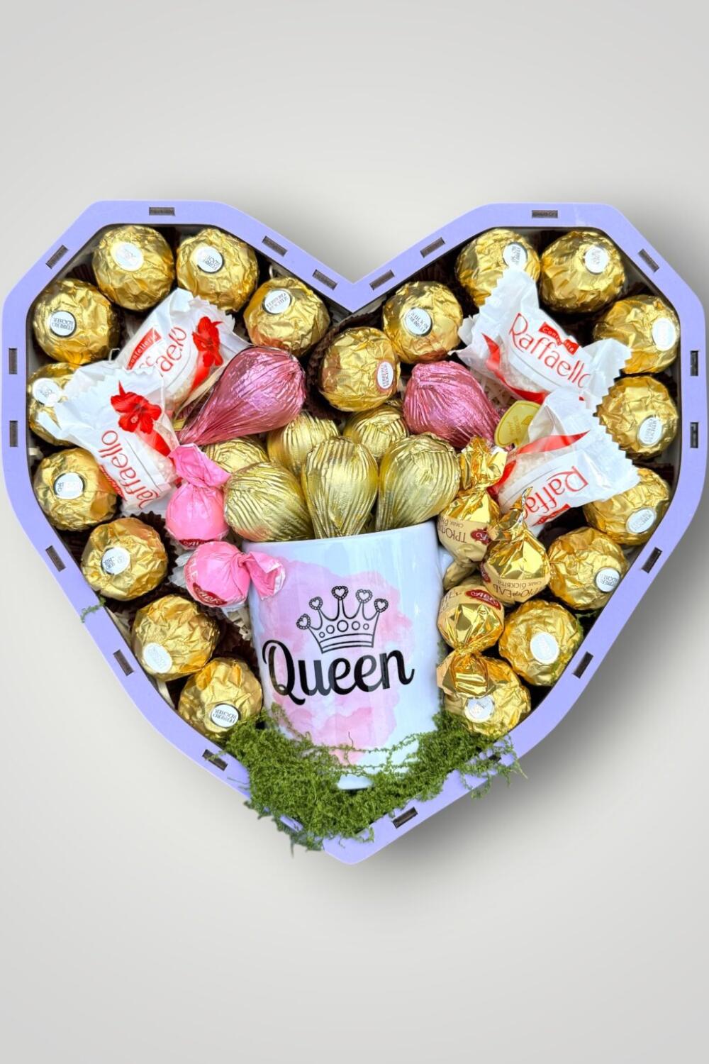 Подарочный набор бокс для нее "Queen's Golden Heart" №338