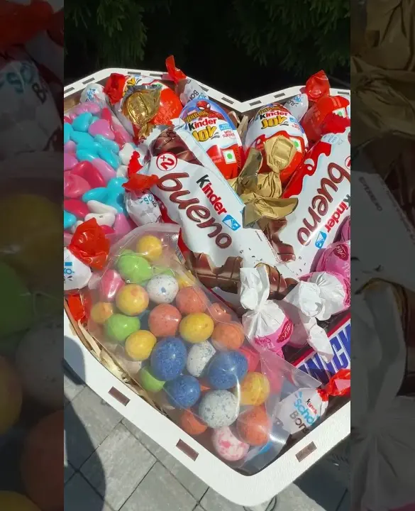 Подарунковий набір бокс для неї "Chocolate Love Mix" №306