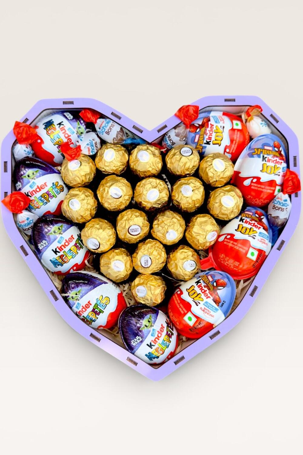 Подарочный набор бокс для нее "Golden Kinder Surprise" №207