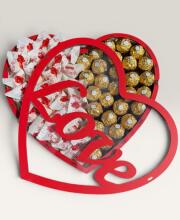 Подарунковий набір бокс для неї «Ferrero & Raffaello Love» №149