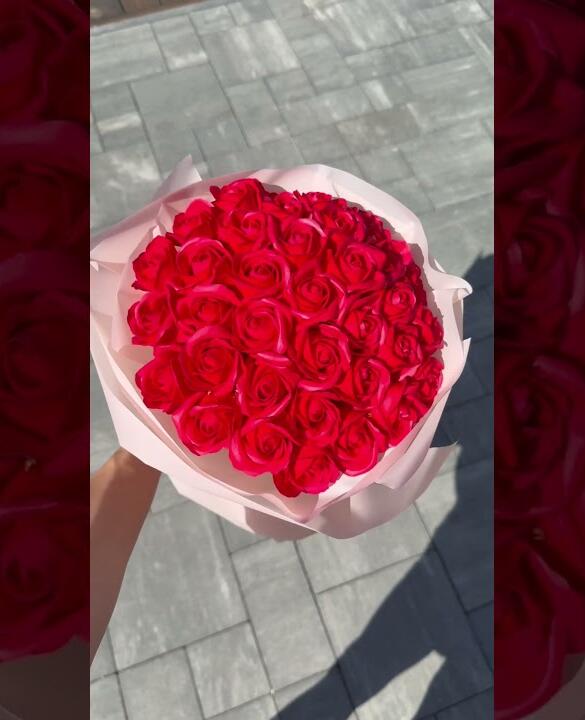 Букет 35шт. красных роз из пахучего мыла "Royal Red"