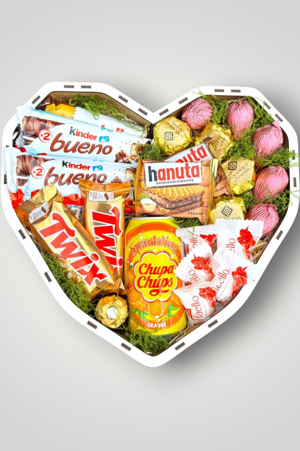 Подарунковий набір бокс для неї "Sweet Dubai Kiss" №298