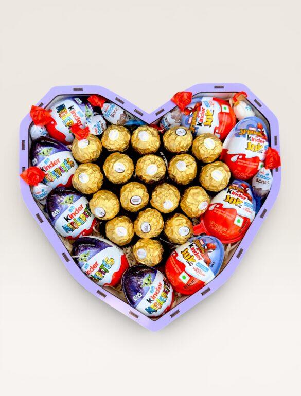 Подарунковий набір бокс для неї "Golden Kinder Surprise" №207