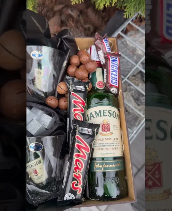Подарочный набор бокс для него "Bold Taste Box" №105