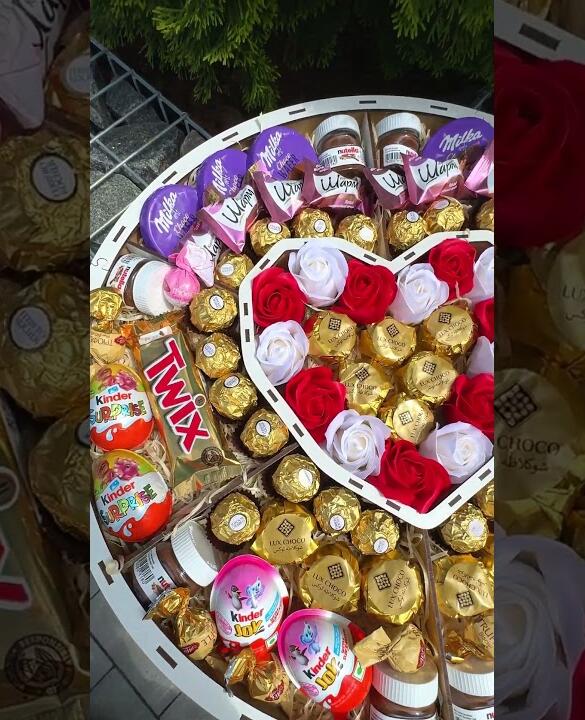 Подарунковий набір бокс для неї «Golden Love Collection» №158