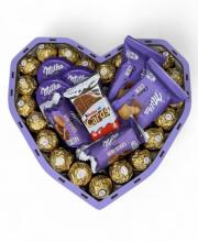 Солодкий подарунок для неї "Milka Magic Box" №47