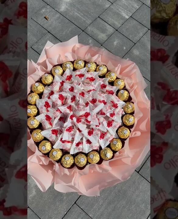 Букет из конфет "Candy Bloom" 63 шт