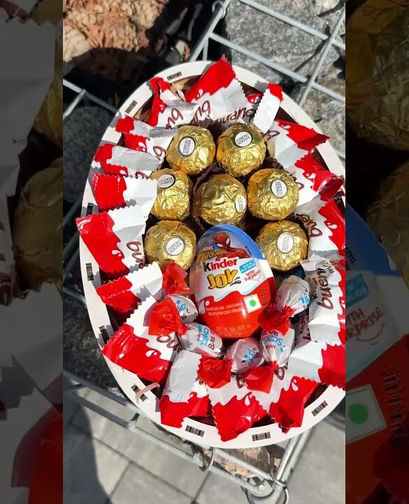 Подарочный набор бокс для нее "Kinder Magic Eggs" №221