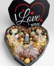 Подарочный набор бокс с алкоголем и орешками "I love you" №121