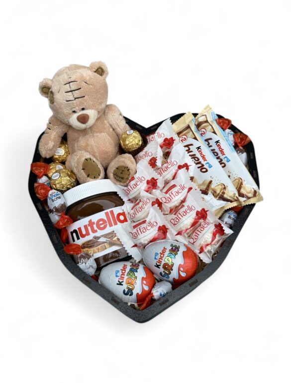 Солодкий крафтовий подарунковий набір бокс серце з ведмедиком, Kinder та Nutella №21 - фото №1