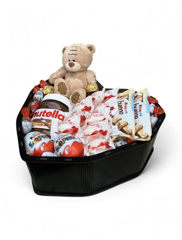 Солодкий крафтовий подарунковий набір бокс серце з ведмедиком, Kinder та Nutella №21 - фото №3