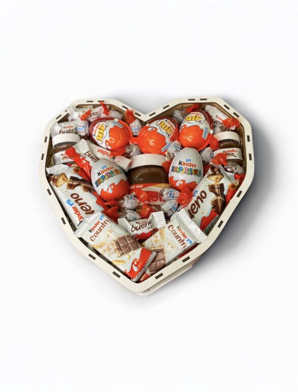 Подарунковий набір бокс сердечко для неї з Kinder та Nutella №17 - фото №2