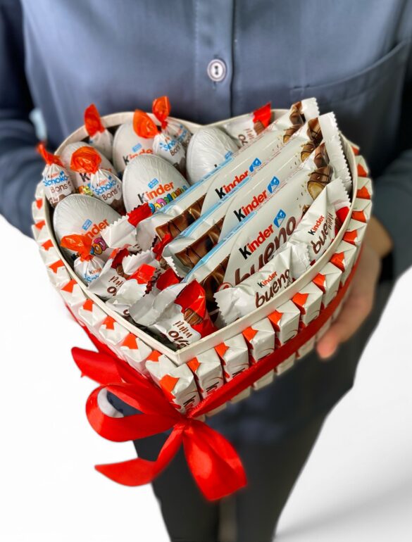 Солодкий подарунковий набір бокс сердечко з Kinder №16 - фото №3