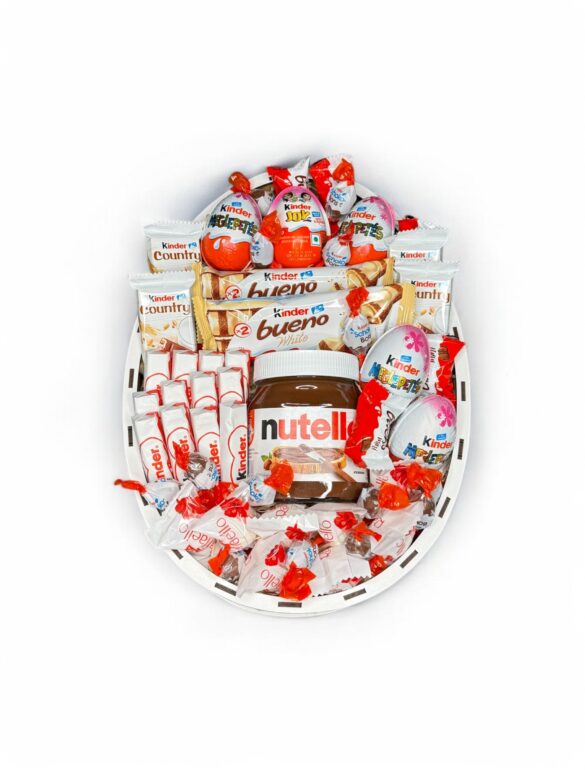 Солодкий подарунковий набір бокс Kinder з цукерками та нутеллою №20 - фото №1