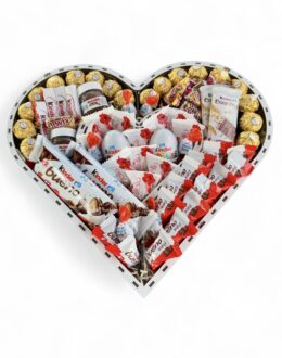 Солодкий бокс для неї з Kinder, Nutella та море ніжності №42