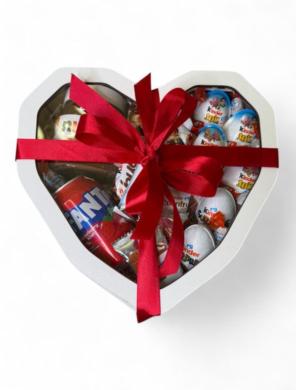 Солодкий бокс з Kinder 