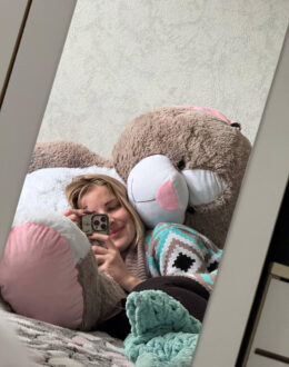 Фото из отзыва покупателя о Плюшевый котик 200 см, 2 м Капучино