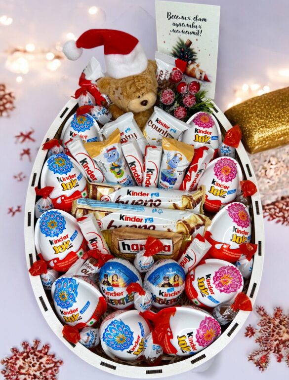Подарунковий набір “Kinder Christmas Magic Box” №88 - фото №4