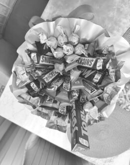 Фото з відгуку покупця про Солодкий подарунок із цукерок “Sweet Explosion”