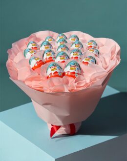 Сладкий букет "Kinder Joy Surprise"