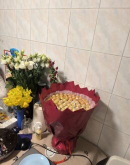 Фото из отзыва покупателя о Букет из конфет “Ferrero Rocher” 73 шт