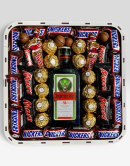 Подарочный бокс для него «Mars & Snickers Party» №150