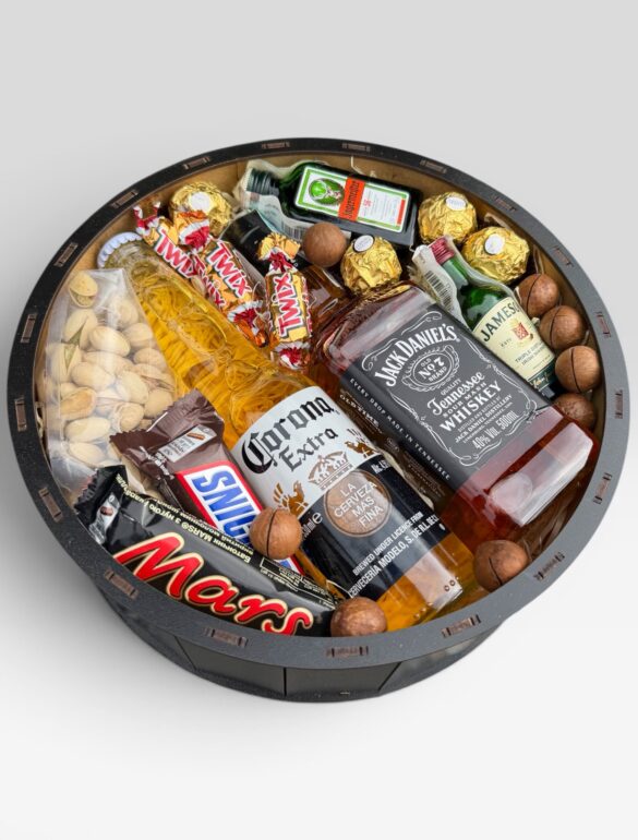 Подарунковий набір бокс для нього з пивом та Jack Daniel's 