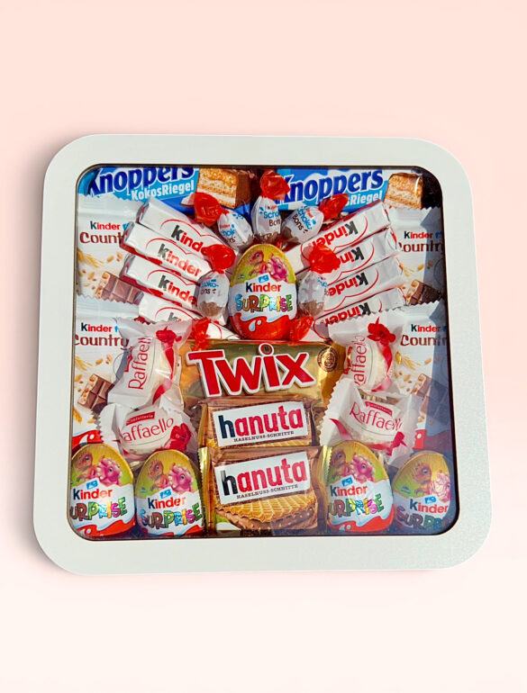 Подарочный набор бокс для нее «Happy Kinder Treats» №155 - фото №4
