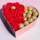 Подарочный набор бокс для нее с Ferrero Rocher и мыльными розами 