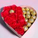 Подарочный набор бокс для нее с Ferrero Rocher и мыльными розами 