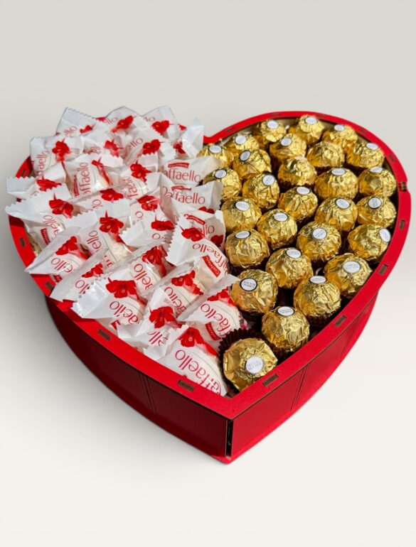 Подарочный набор бокс для нее «Ferrero & Raffaello Love» №149 - фото №8