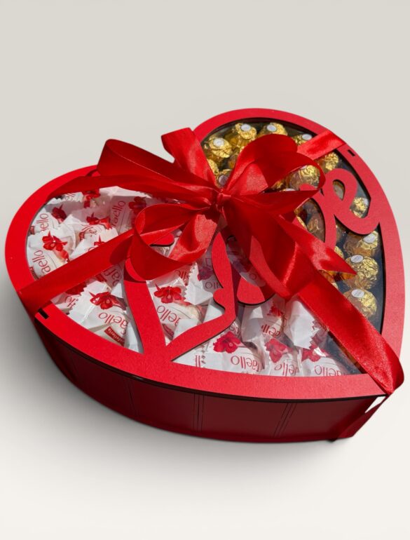 Подарочный набор бокс для нее «Ferrero & Raffaello Love» №149 - фото №2