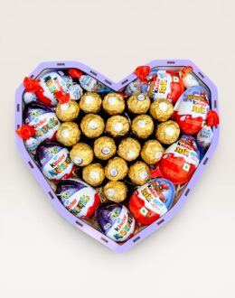 Подарочный набор бокс для нее "Golden Kinder Surprise" №207