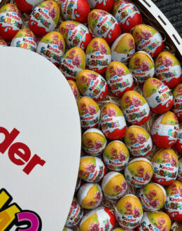 Фото з відгуку покупця про Солодкий набір “Mega Kinder Surprise Box” 61 шт №93