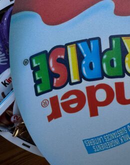 Фото з відгуку покупця про Подарунковий набір бокс для неї “Kinder Egg Paradise” №305